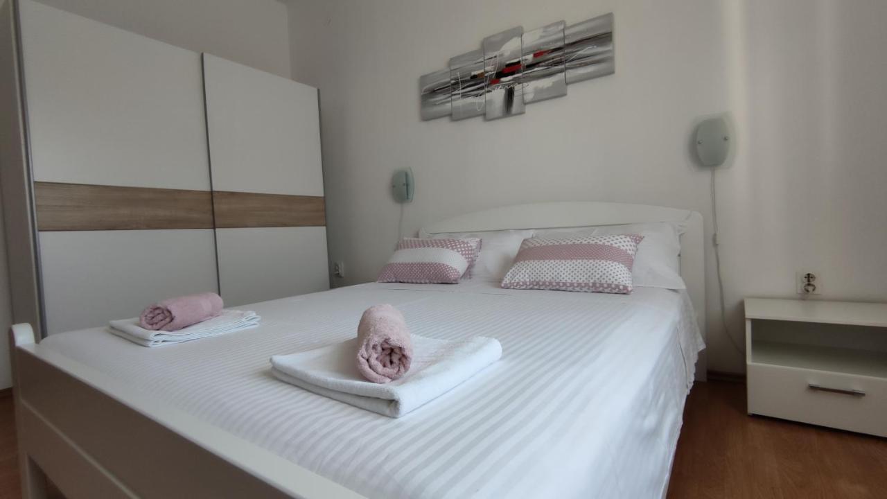 Apartment "Andrea" Split Buitenkant foto