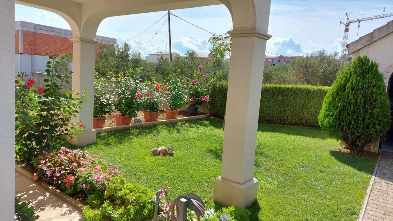 Apartment "Andrea" Split Buitenkant foto