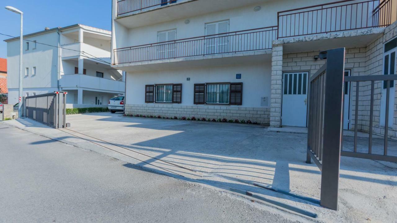 Apartment "Andrea" Split Buitenkant foto